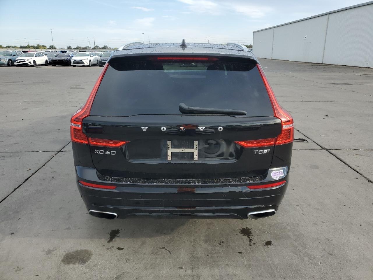2019 Volvo Xc60 T8 R-Design VIN: LYVBR0DM4KB205208 Lot: 81694845