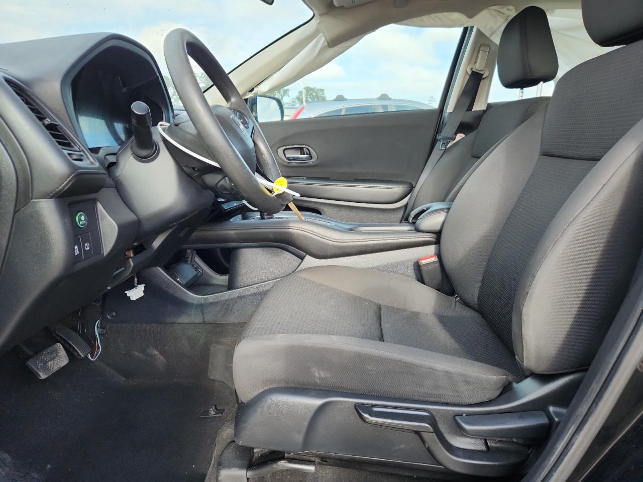 2020 Honda Hr-V Lx VIN: 3CZRU5H30LM708557 Lot: 81637525