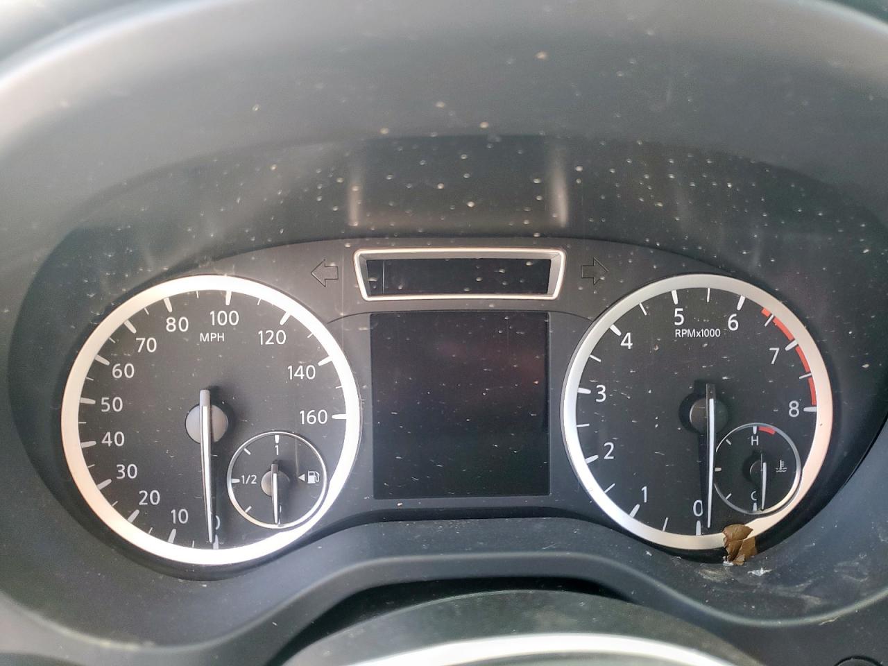 2017 Infiniti Qx30 Base VIN: SJKCH5CR0HA015579 Lot: 84640045