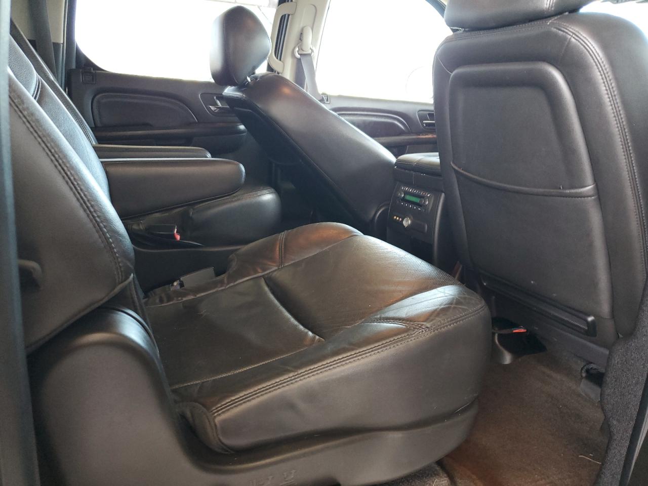 2013 Cadillac Escalade Esv Luxury VIN: 1GYS4HEF6DR277577 Lot: 72080895