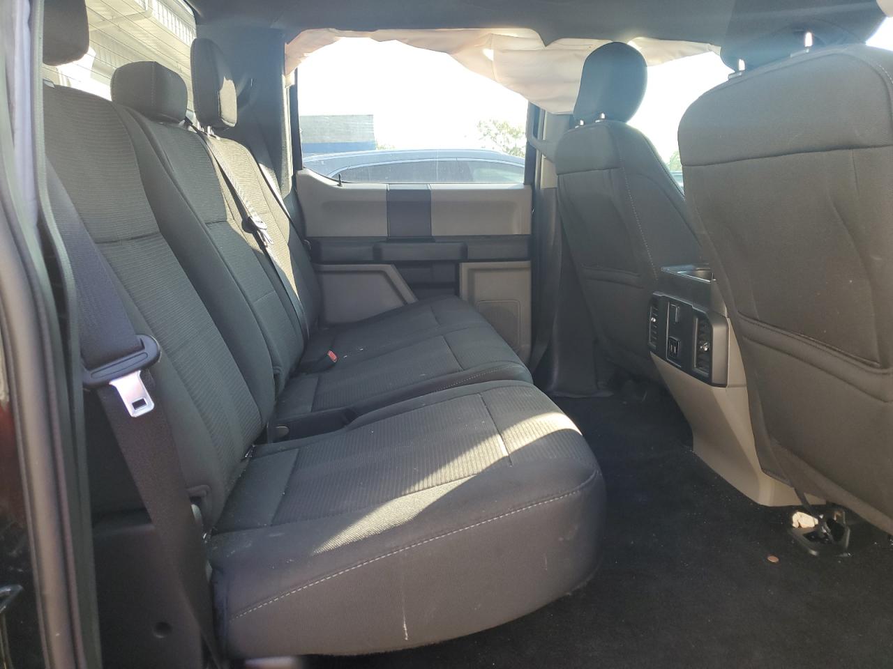 2018 Ford F150 Supercrew VIN: 1FTEW1CP1JFB81157 Lot: 80553985