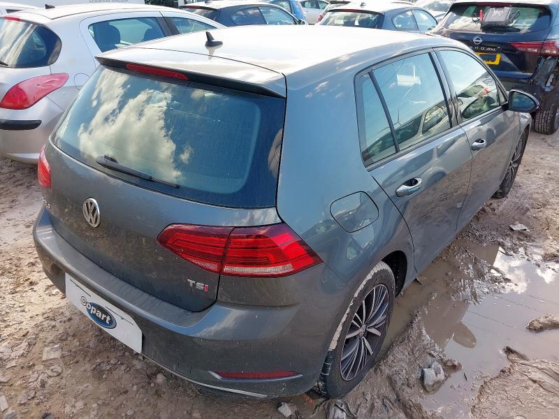 2017 VOLKSWAGEN GOLF SE NAVIGATION TSI BM 