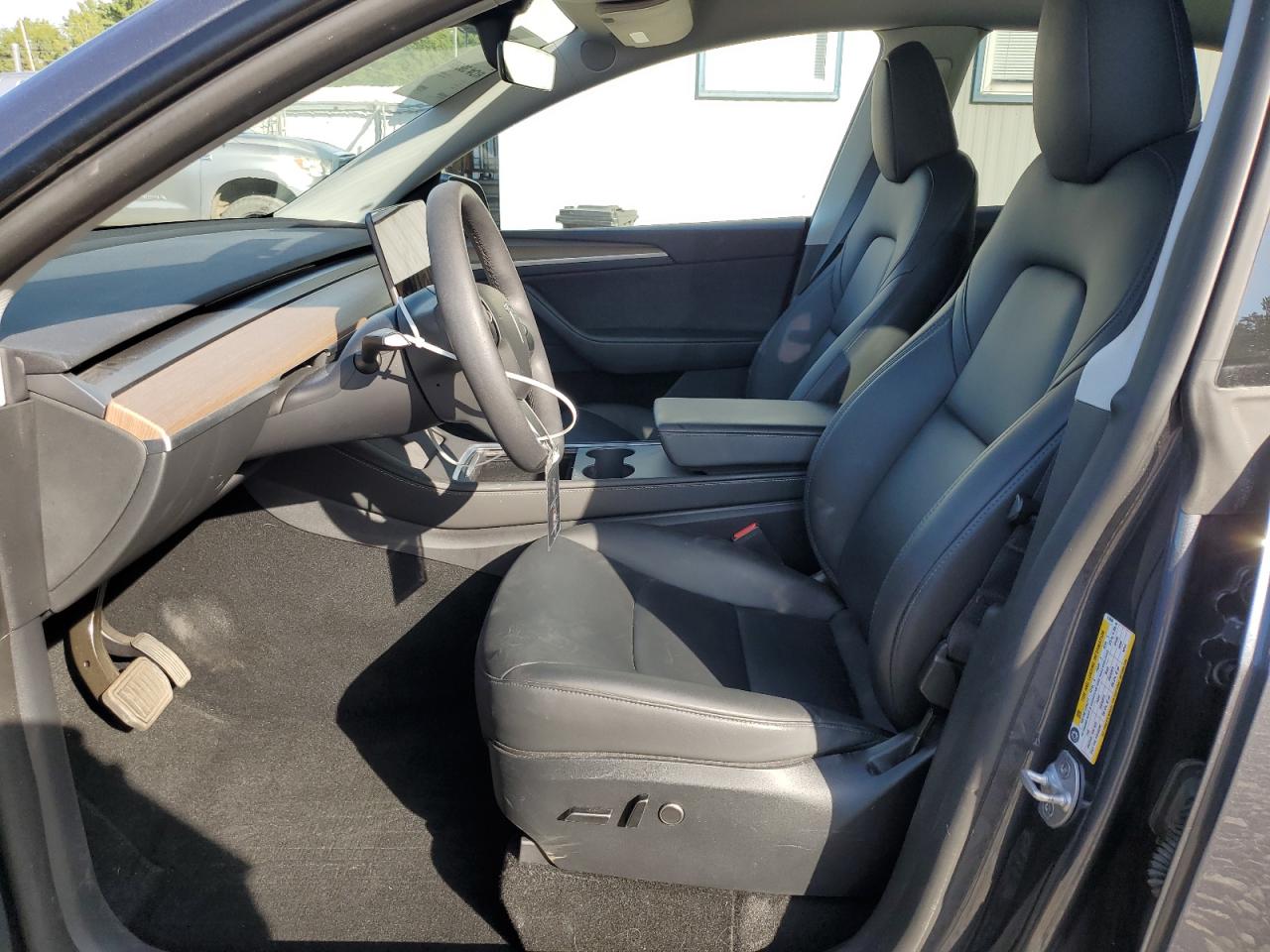 2023 Tesla Model Y VIN: 7SAYGDEE8PA114544 Lot: 71985635