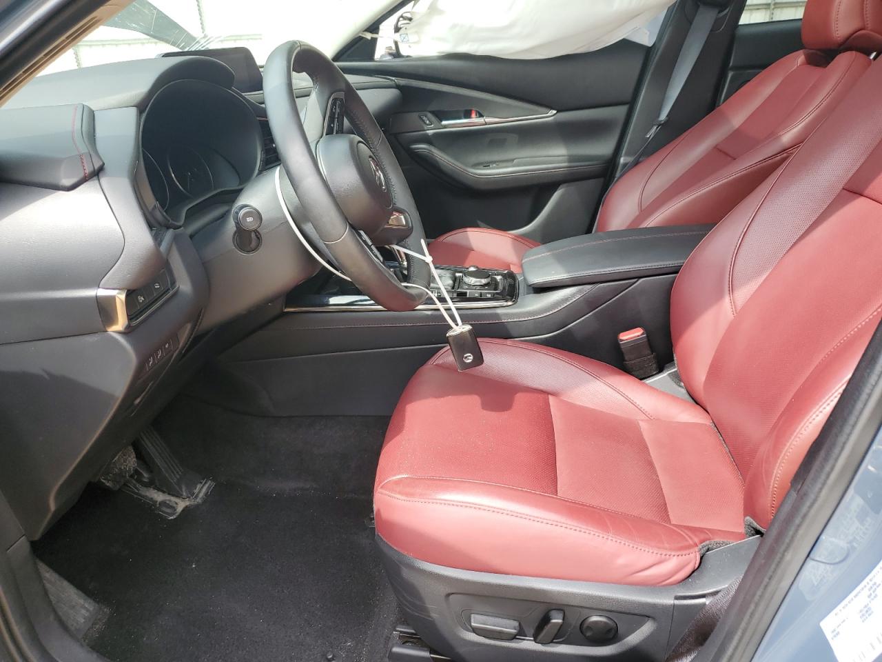 2024 Mazda Cx-30 Preferred VIN: 3MVDMBCM0RM635261 Lot: 83942215