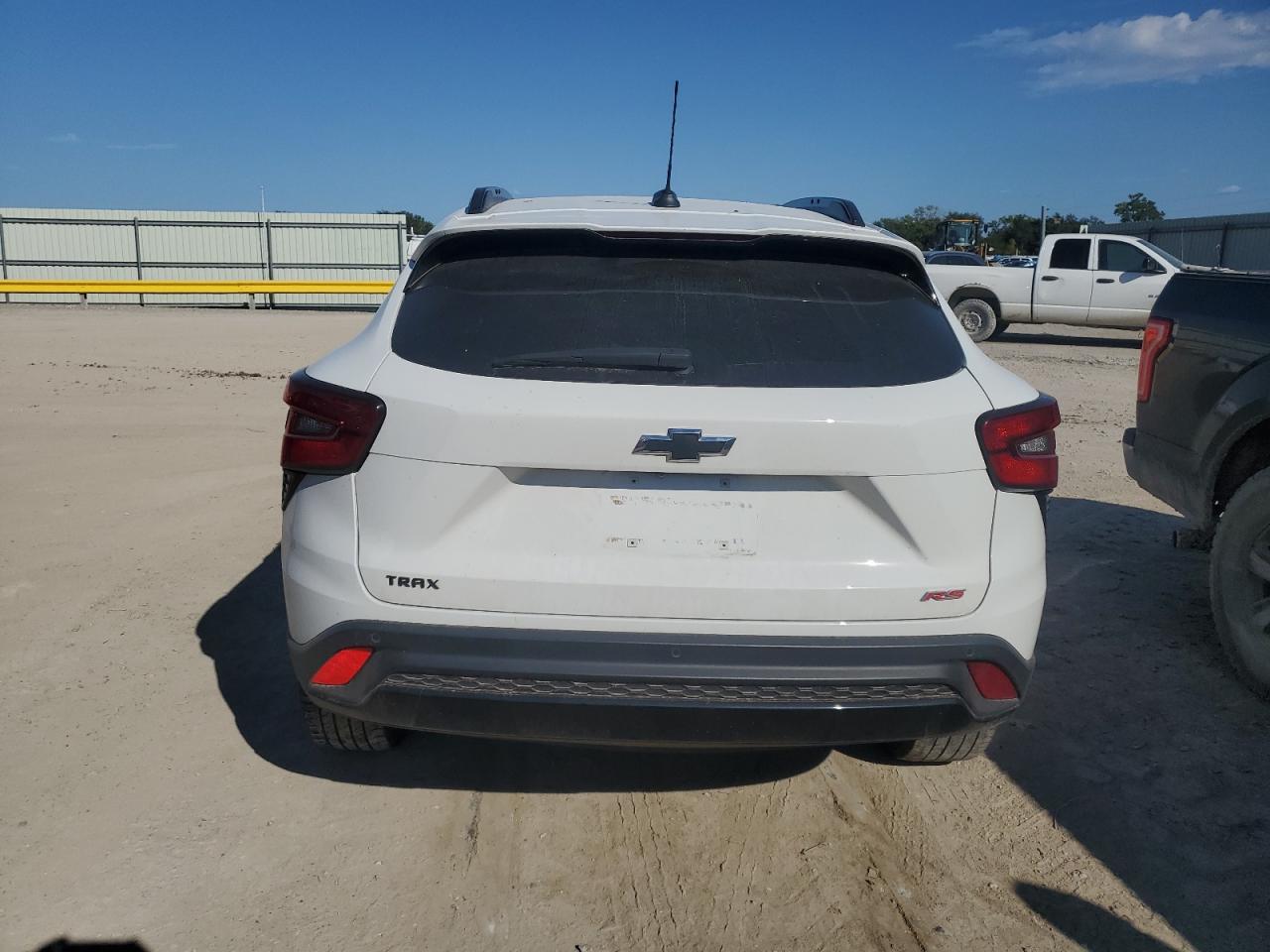 2024 Chevrolet Trax 2Rs VIN: KL77LJE2XRC173264 Lot: 80691545
