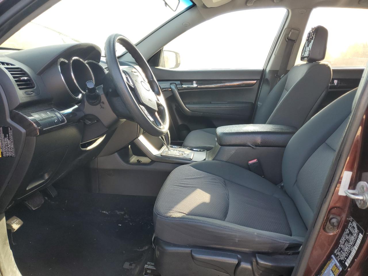 2012 Kia Sorento Base VIN: 5XYKT3A1XCG286771 Lot: 81860115