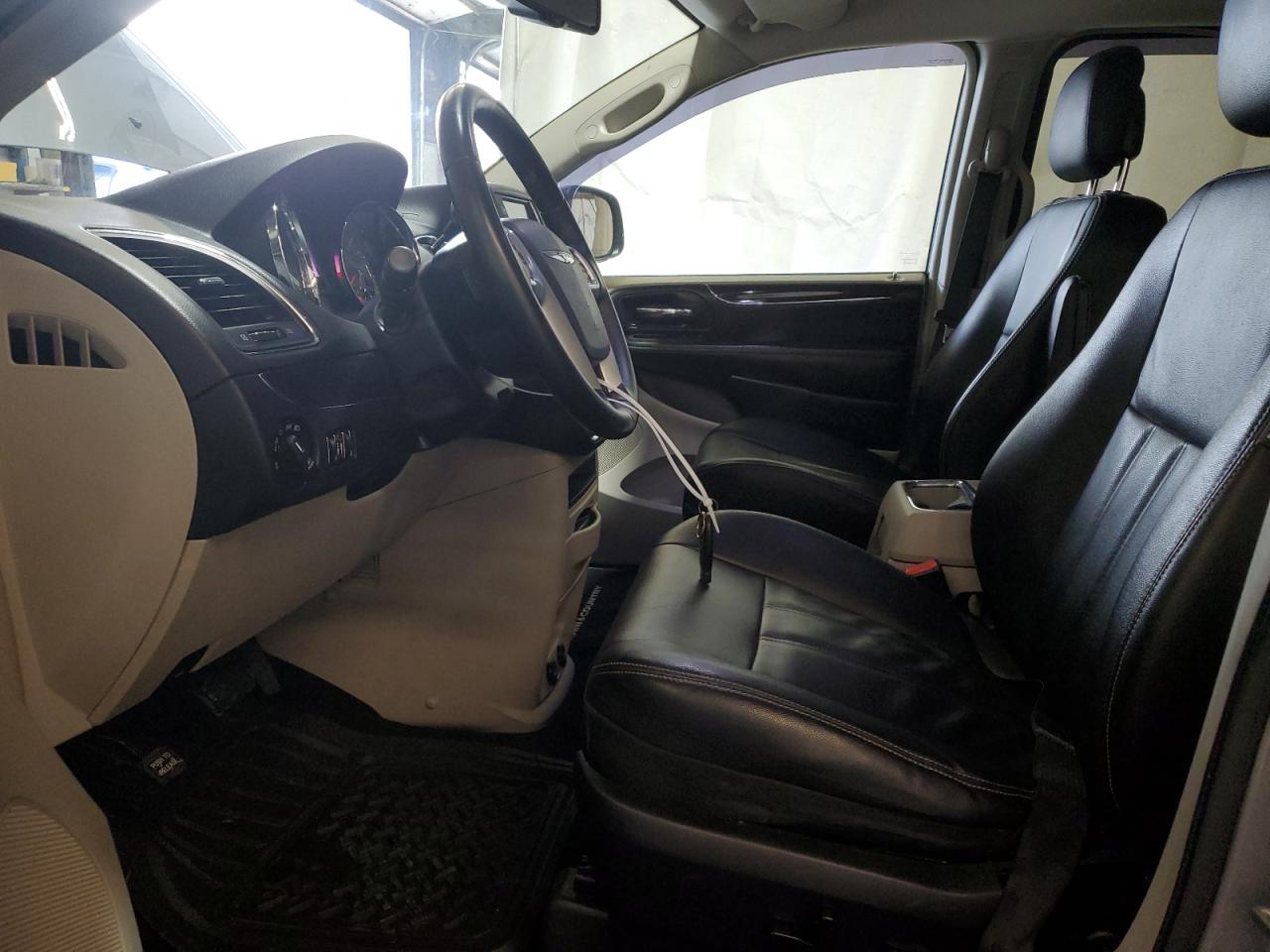 2014 Chrysler Town & Country Touring VIN: 2C4RC1BG2ER138361 Lot: 84167945