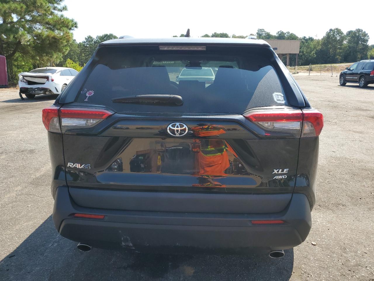 2022 Toyota Rav4 Xle VIN: 2T3P1RFV0NW266303 Lot: 69279505