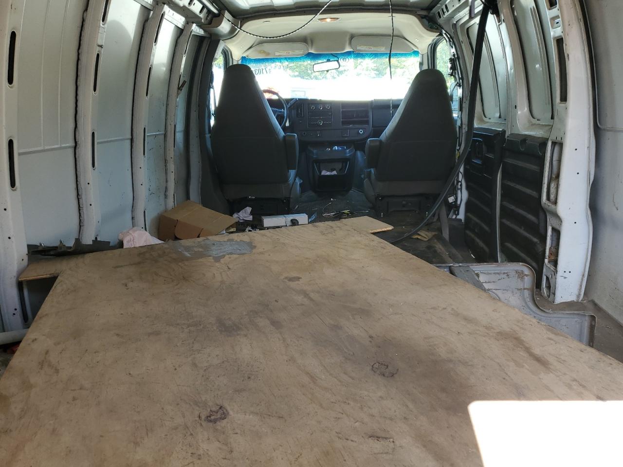 2016 Chevrolet Express G2500 VIN: 1GCWGBFF7G1184581 Lot: 71031175