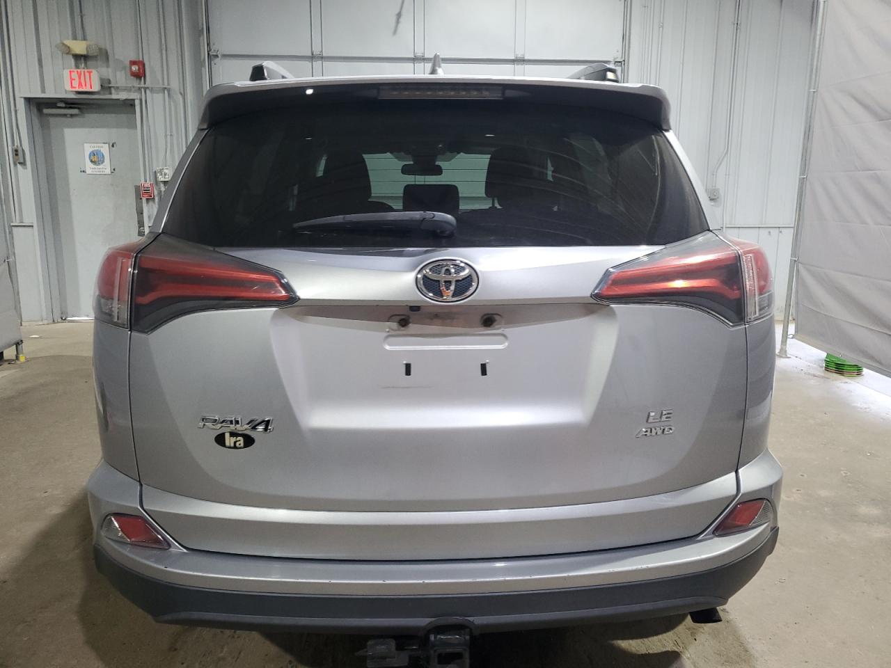 2017 Toyota Rav4 Le VIN: 2T3BFREV1HW568524 Lot: 70725185