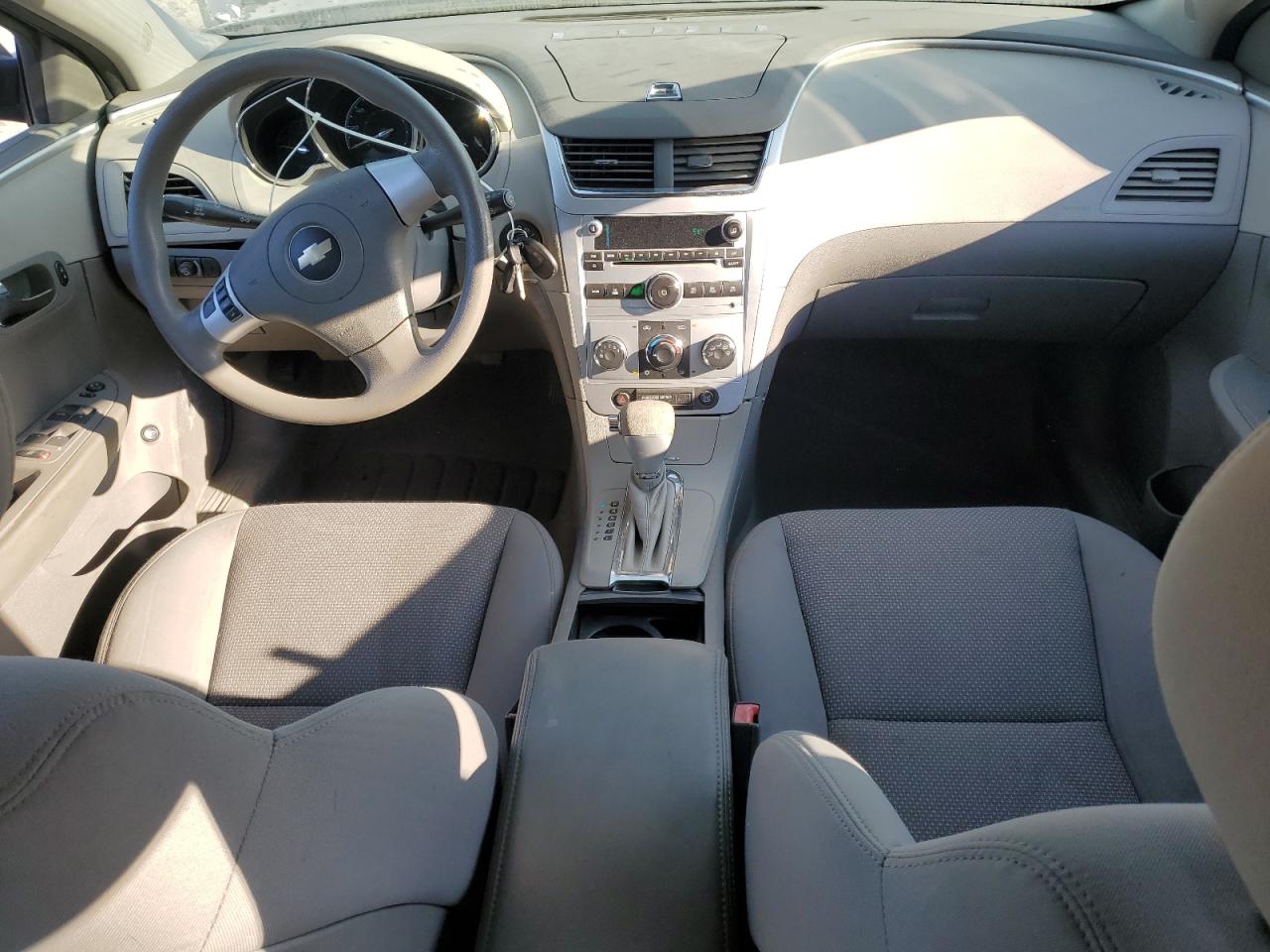 2010 Chevrolet Malibu Ls VIN: 1G1ZB5EBXAF195363 Lot: 71854795