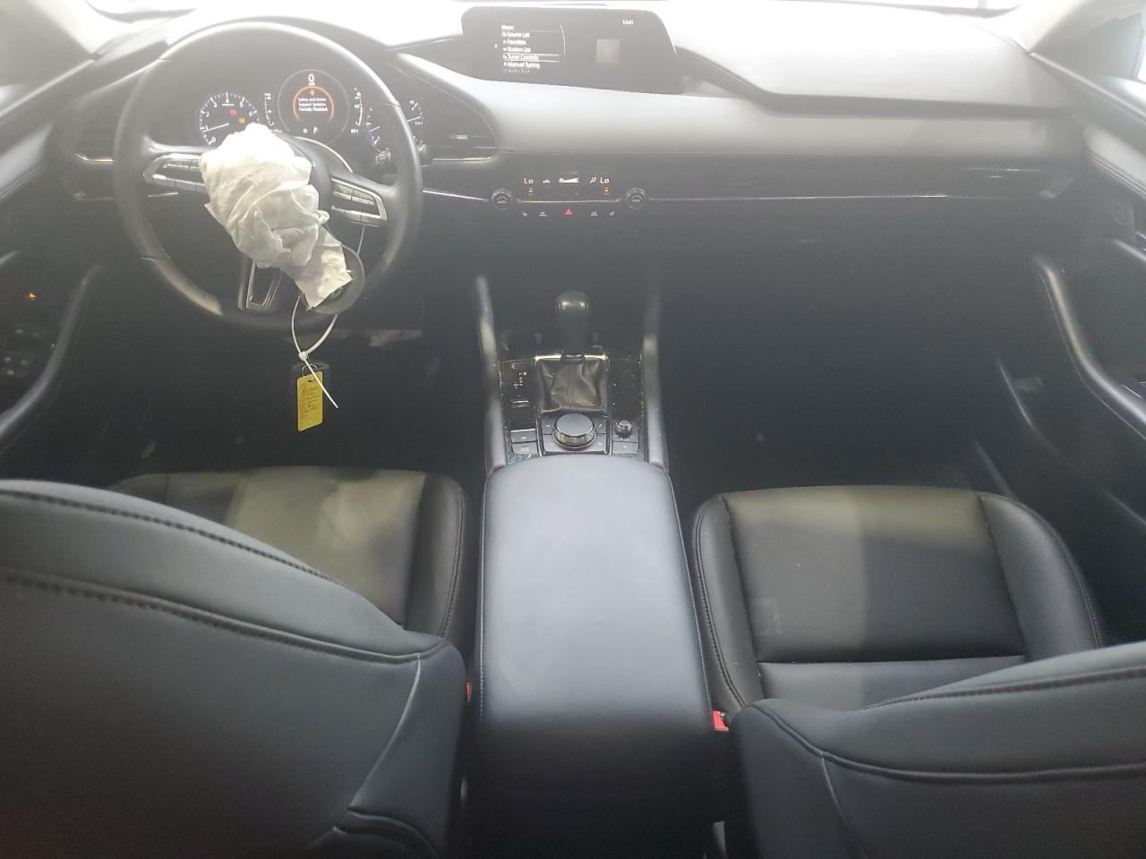 2022 Mazda 3 Preferred VIN: 3MZBPACL8NM300385 Lot: 84177965