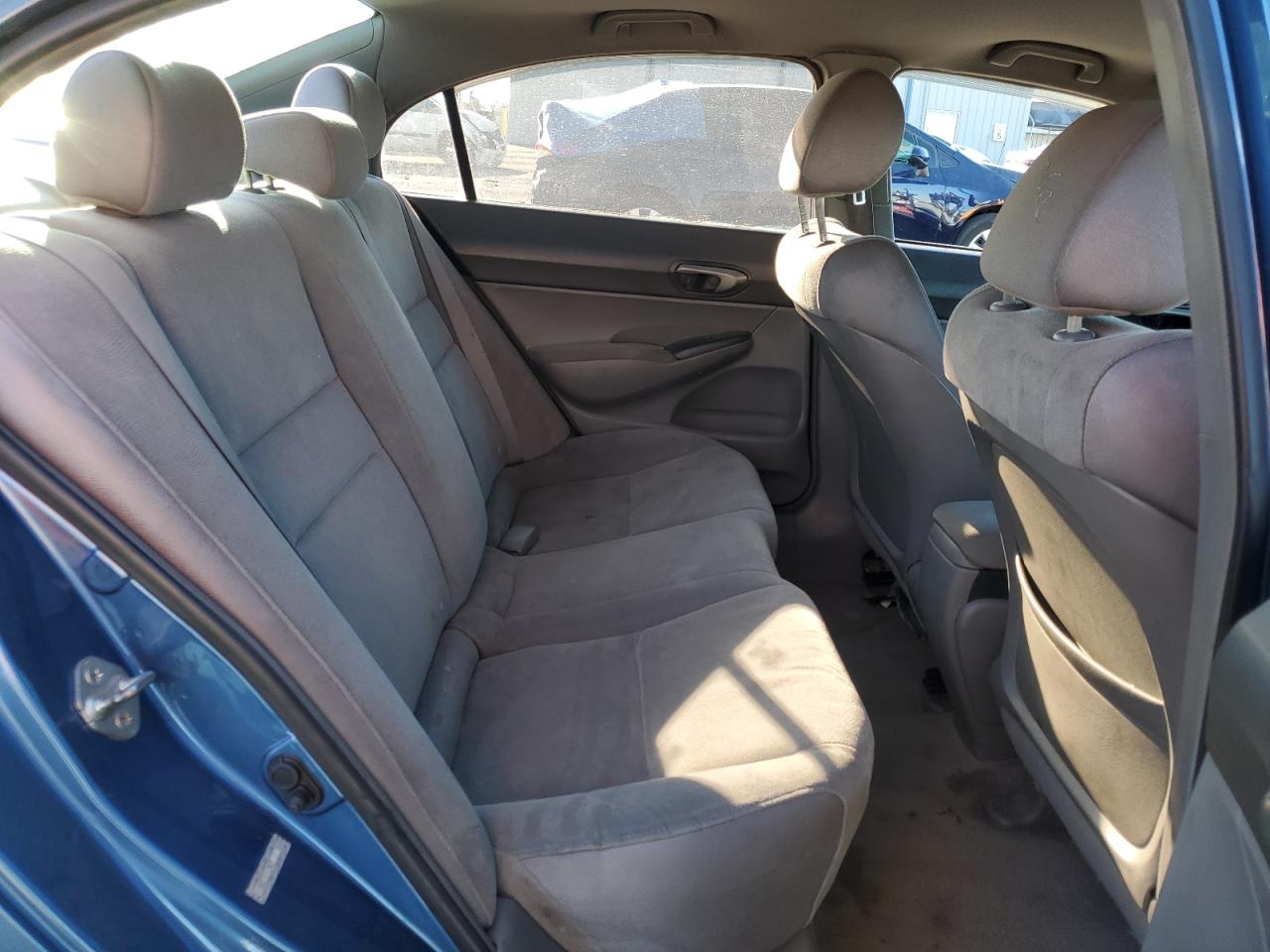 2007 Honda Civic Lx VIN: 1HGFA16547L101732 Lot: 84648975