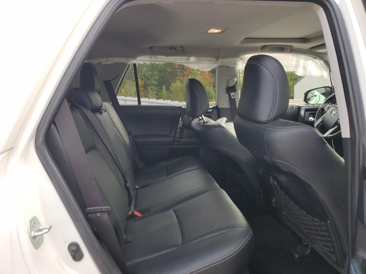 2019 Toyota 4Runner Sr5/Sr5 Premium VIN: JTEBU5JR3K5614548 Lot: 84271675