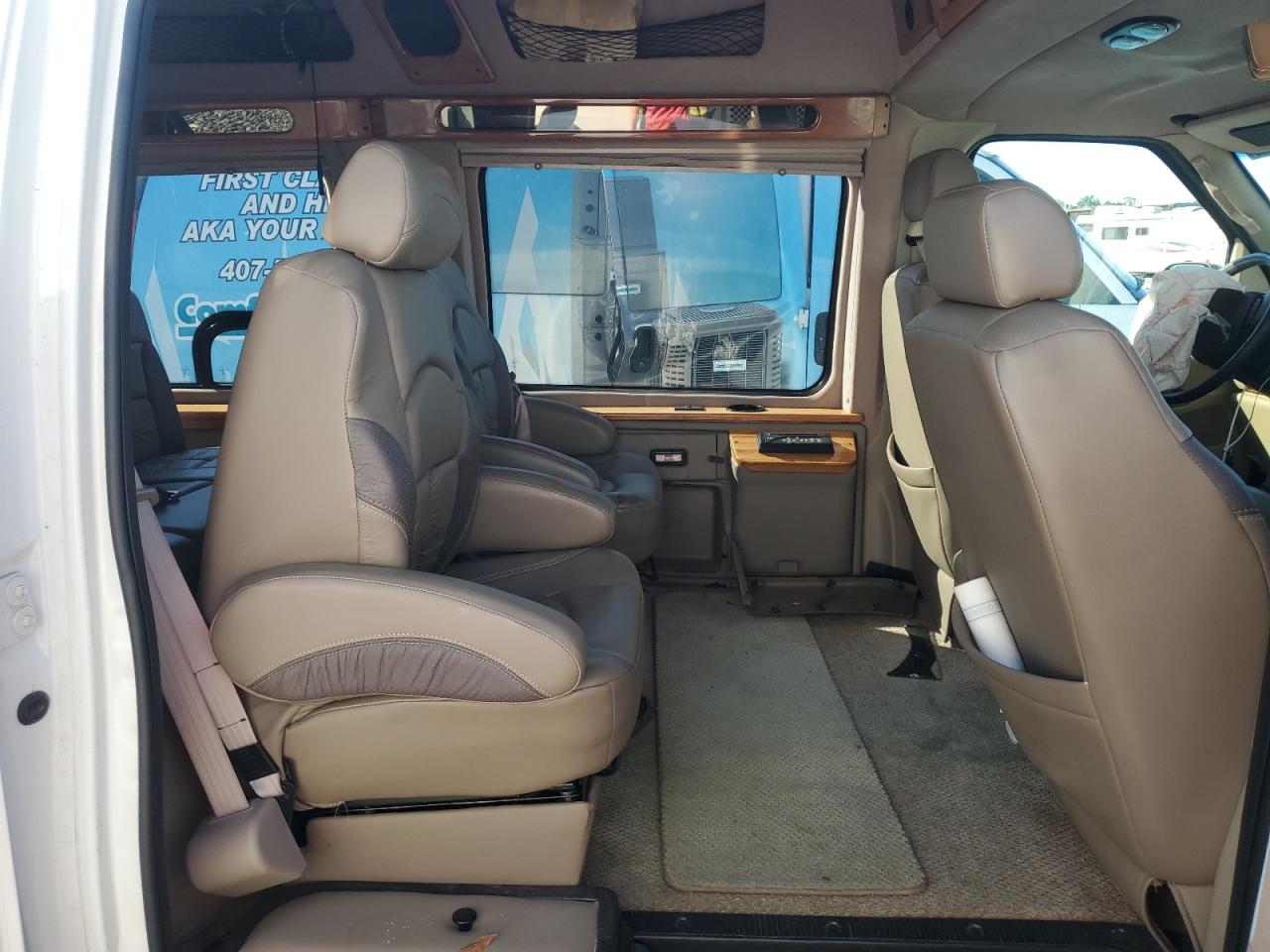 2004 Ford Econoline E150 Van VIN: 1FDRE14L94HA05946 Lot: 82127345