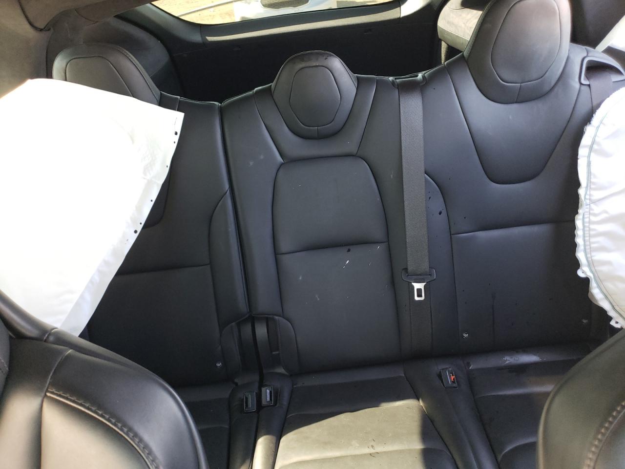 2020 Tesla Model X VIN: 5YJXCDE28LF216773 Lot: 81887565