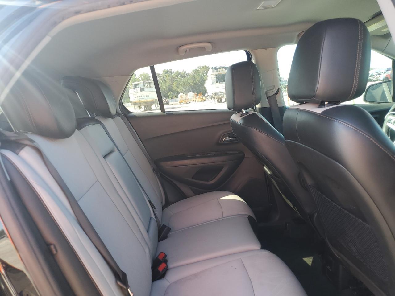 2021 Chevrolet Trax 1Lt VIN: KL7CJLSB4MB310136 Lot: 81715565