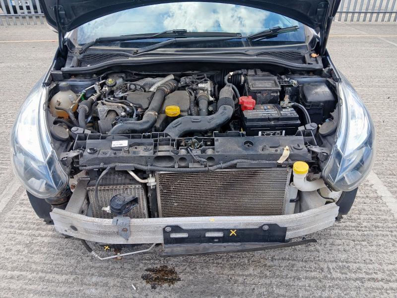 2017 RENAULT CLIO 