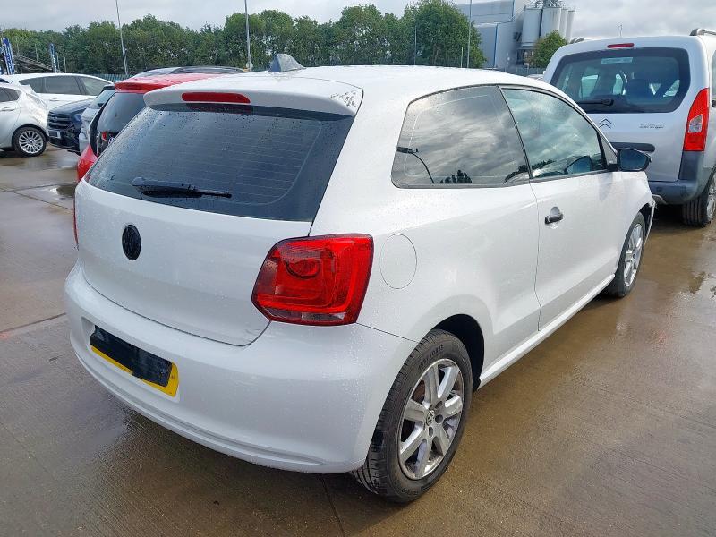 2010 VOLKSWAGEN POLO S 60 