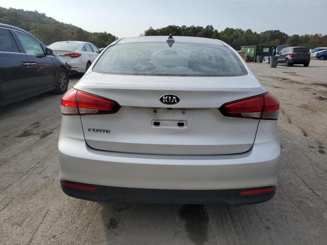  KIA FORTE 2018 Серебристый