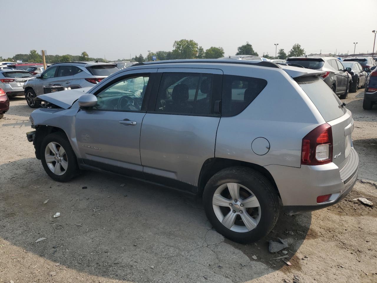 2016 Jeep Compass Latitude silver null gas 1C4NJDEB5GD757239 photo #3