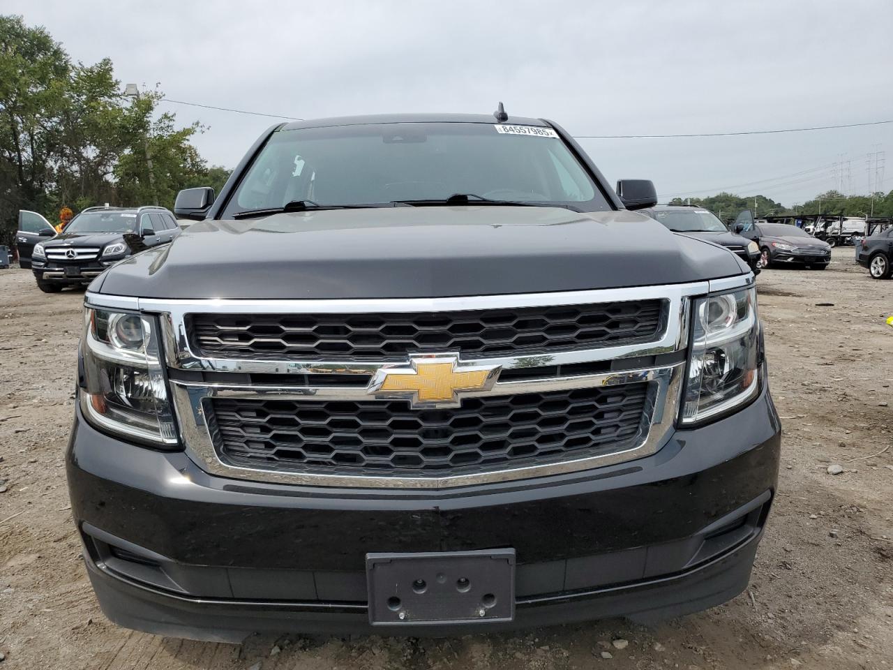 2019 Chevrolet Suburban K1500 Lt VIN: 1GNSKHKC8KR335859 Lot: 84557985