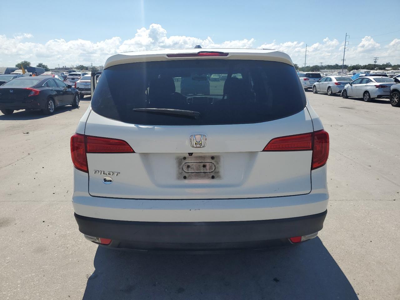2017 Honda Pilot Ex VIN: 5FNYF5H30HB032702 Lot: 81390145