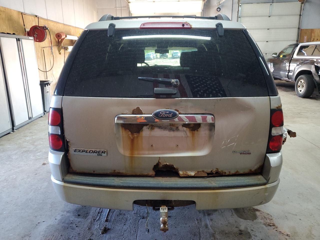 2007 Ford Explorer Xlt VIN: 1FMEU73EX7UA92078 Lot: 70959065