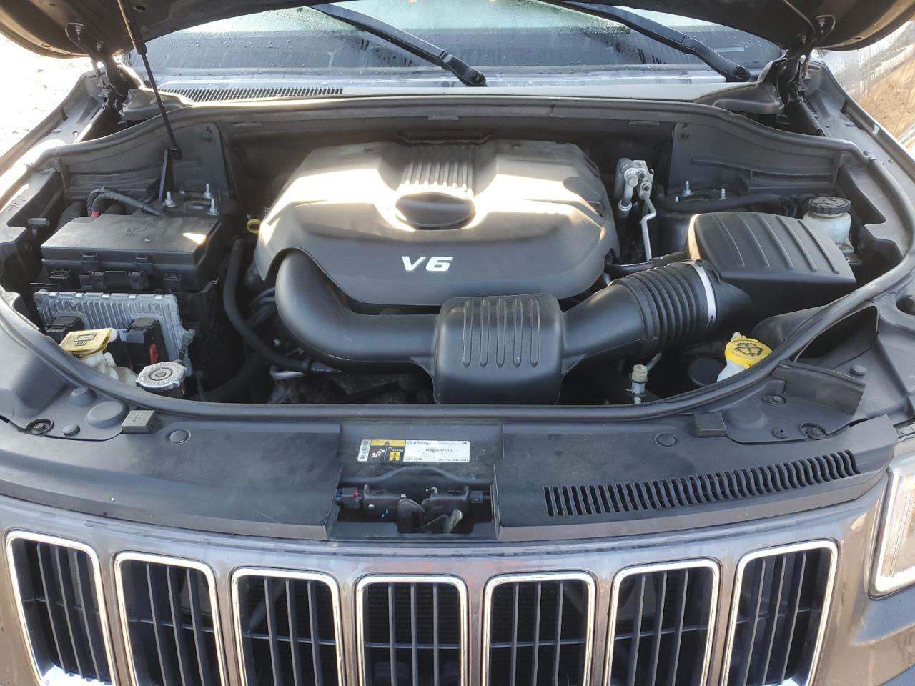 2015 Jeep Grand Cherokee Limited VIN: 1C4RJEBG5FC952012 Lot: 81471585