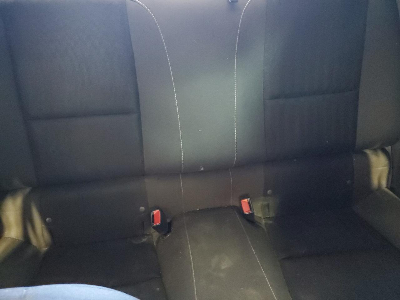 2015 Chevrolet Camaro Ls VIN: 2G1FB1E3XF9311102 Lot: 82121825