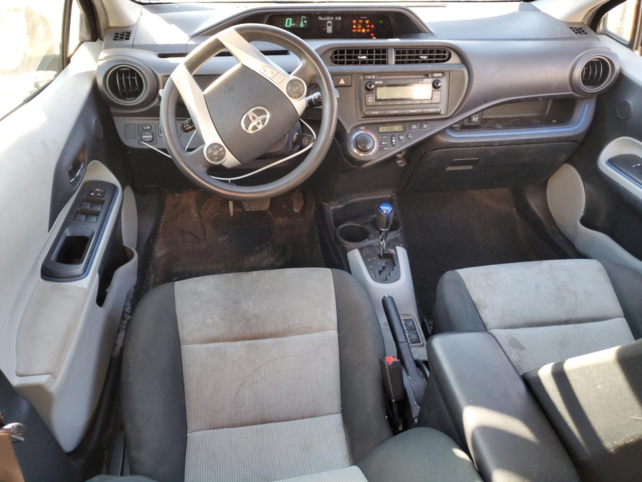 2013 Toyota Prius C VIN: JTDKDTB34D1045500 Lot: 84201945