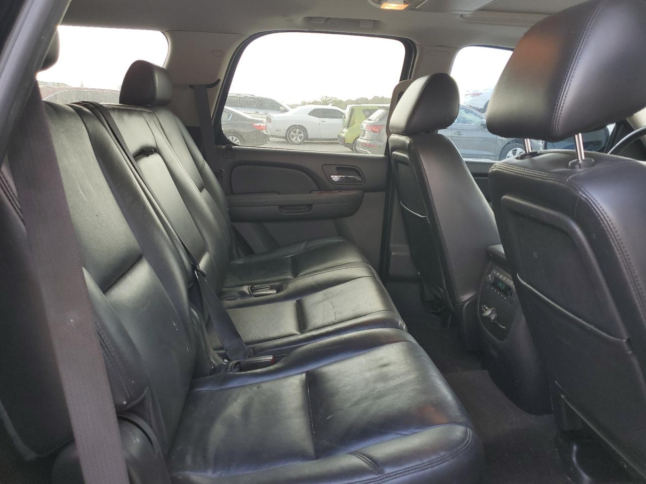 2010 Chevrolet Tahoe K1500 Ltz VIN: 1GNUKCE0XAR287678 Lot: 80432845