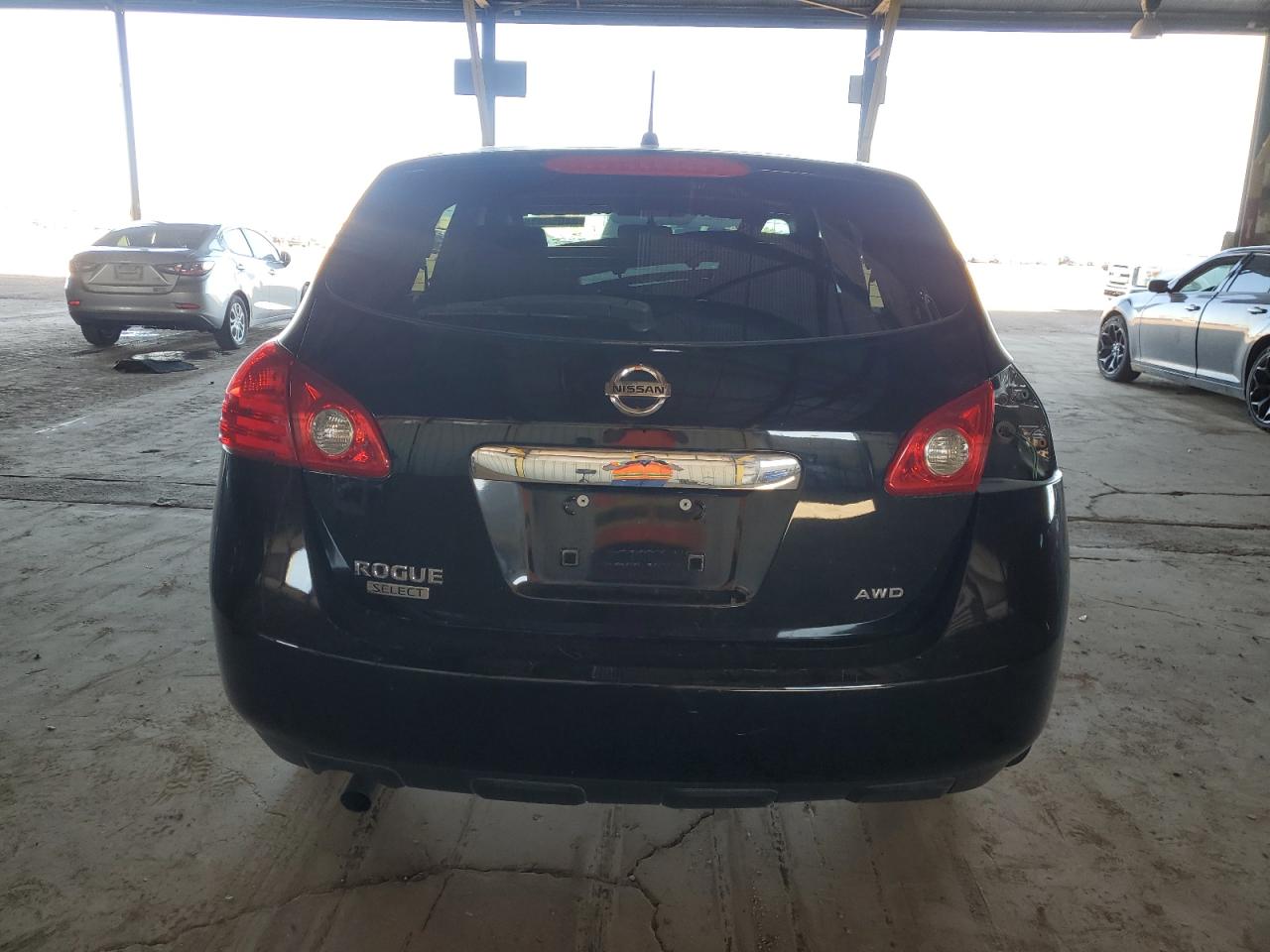2015 Nissan Rogue Select S VIN: JN8AS5MV1FW261911 Lot: 84050415
