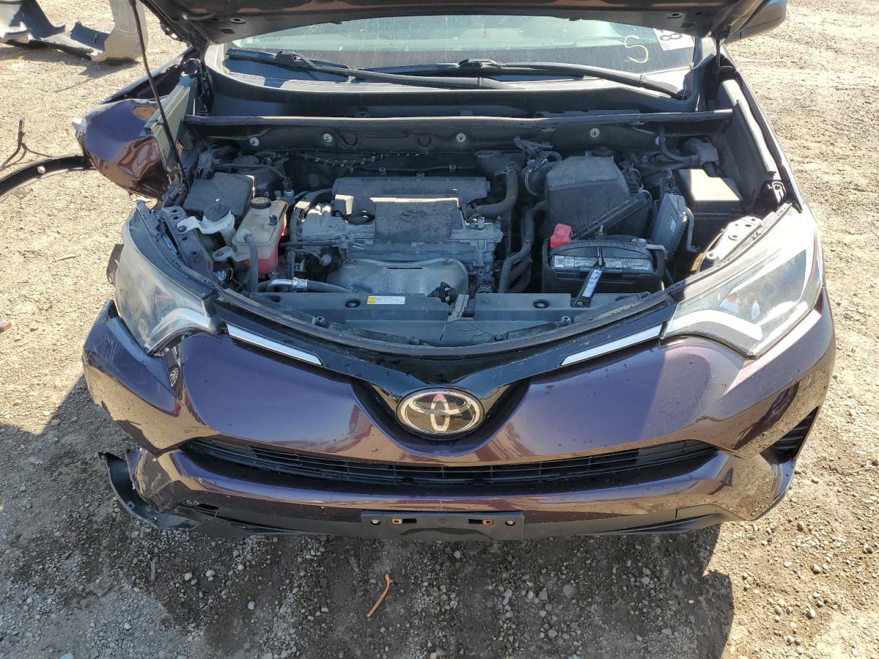 2018 Toyota Rav4 Le VIN: 2T3BFREV7JW707058 Lot: 81073705