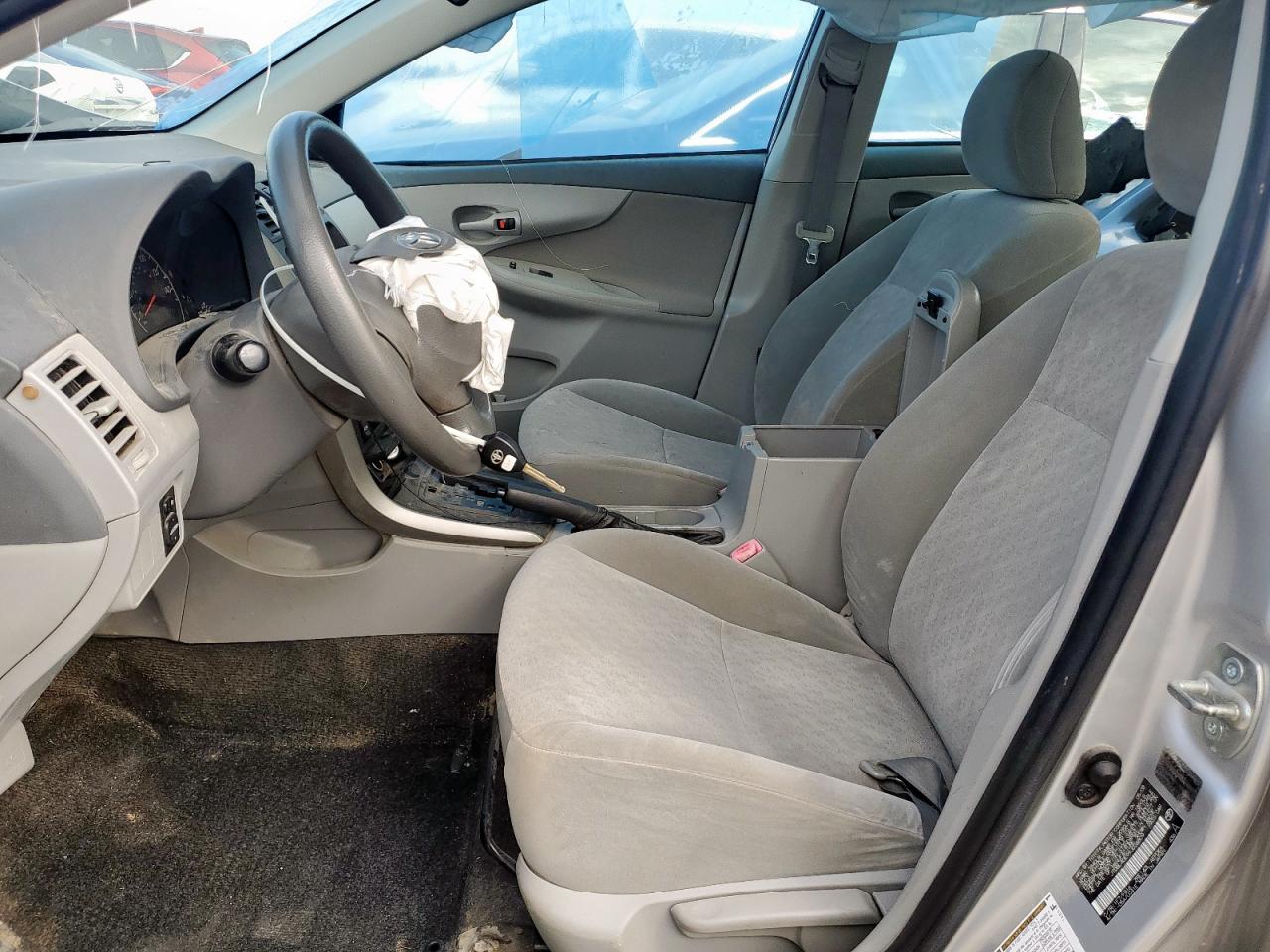 2009 Toyota Corolla Base VIN: JTDBL40E99J028809 Lot: 82166245