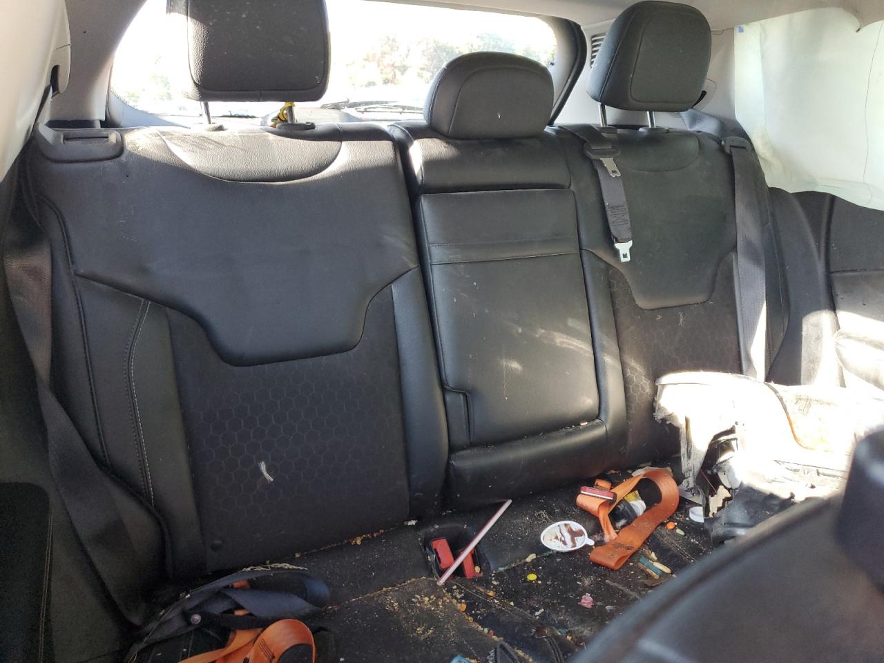 2017 Jeep Compass Latitude VIN: 3C4NJDBB9HT646757 Lot: 85883495