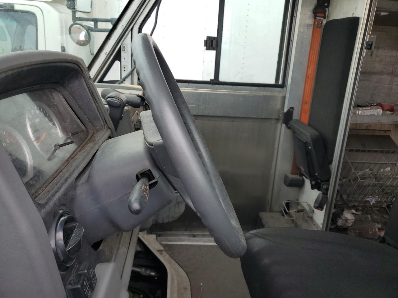 2015 Isuzu Npr VIN: JALB4T179F7W00573 Lot: 71262005