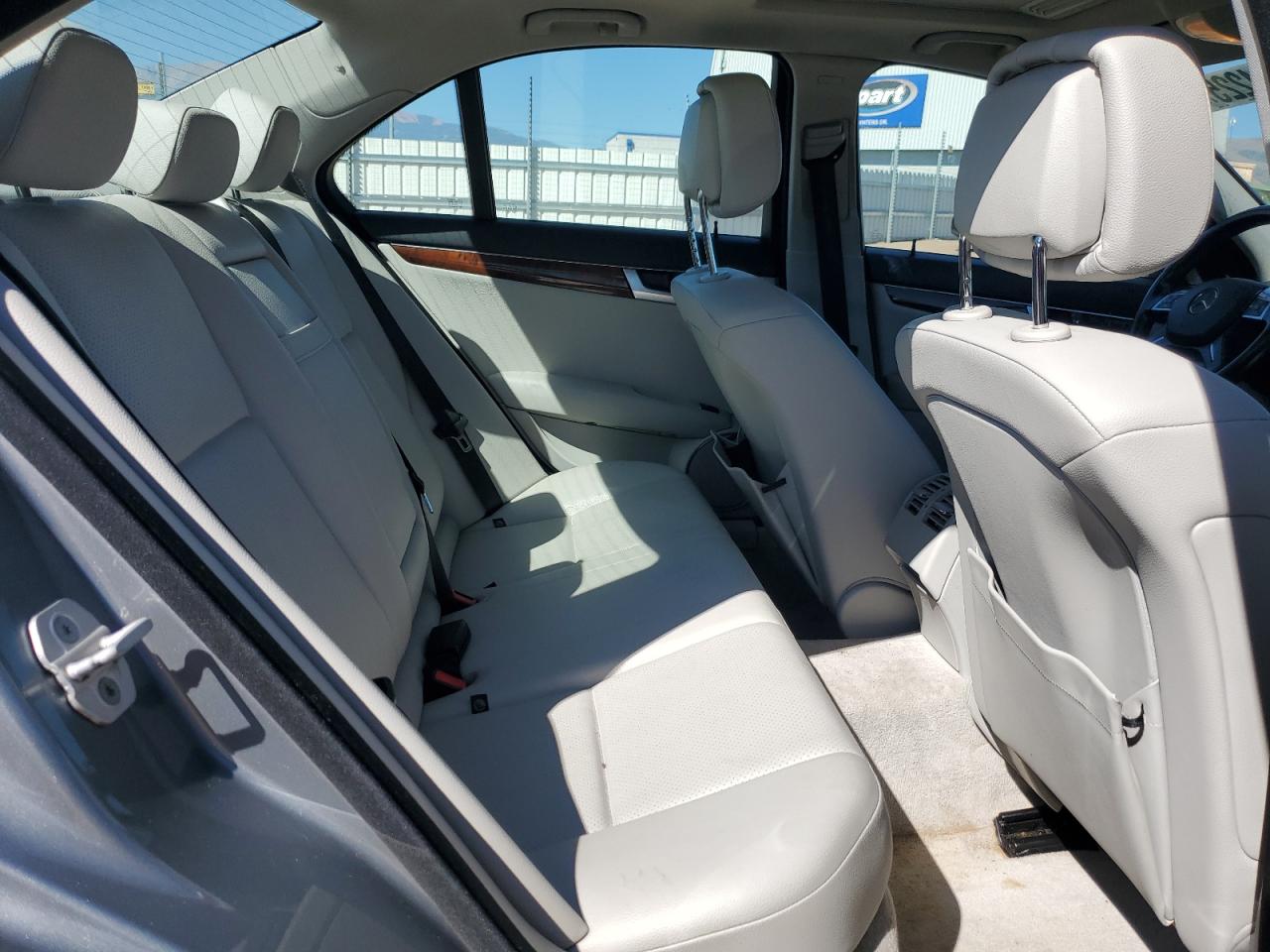 2013 Mercedes-Benz C 300 4Matic VIN: WDDGF8AB2DG132238 Lot: 80644225