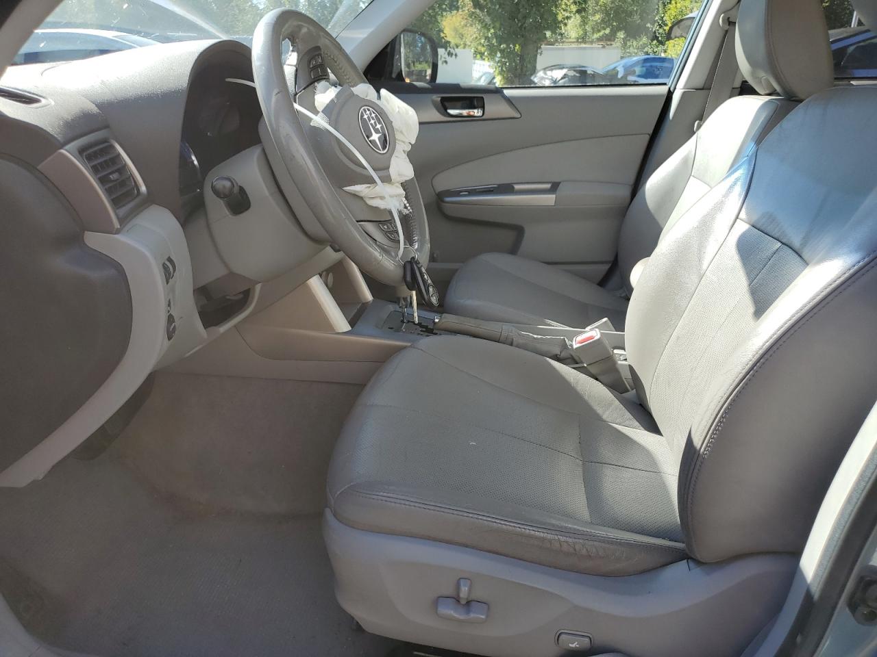 2009 Subaru Forester 2.5X Limited VIN: JF2SH64689H774113 Lot: 84434175