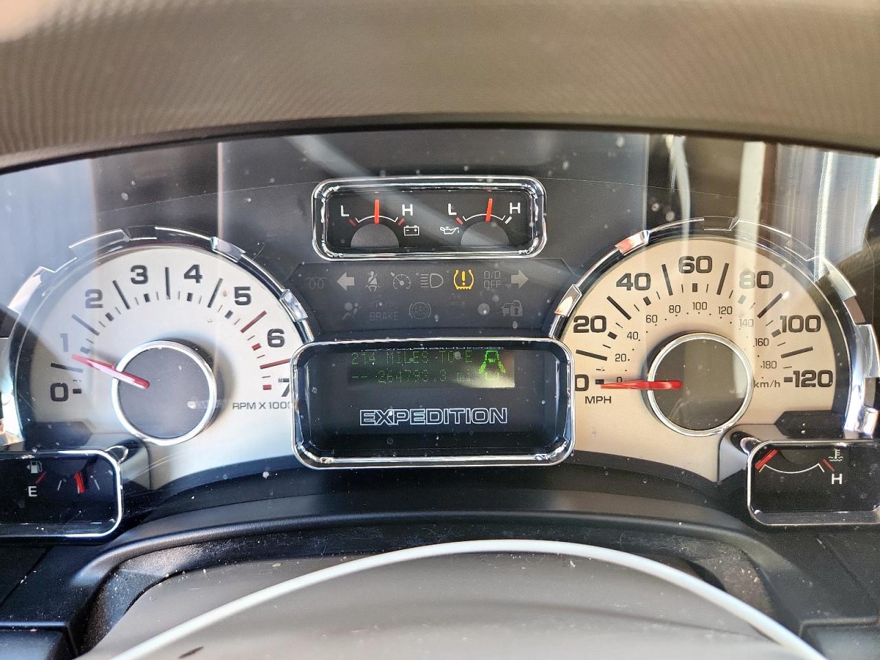 2008 Ford Expedition Limited VIN: 1FMFU19548LA13360 Lot: 70940955