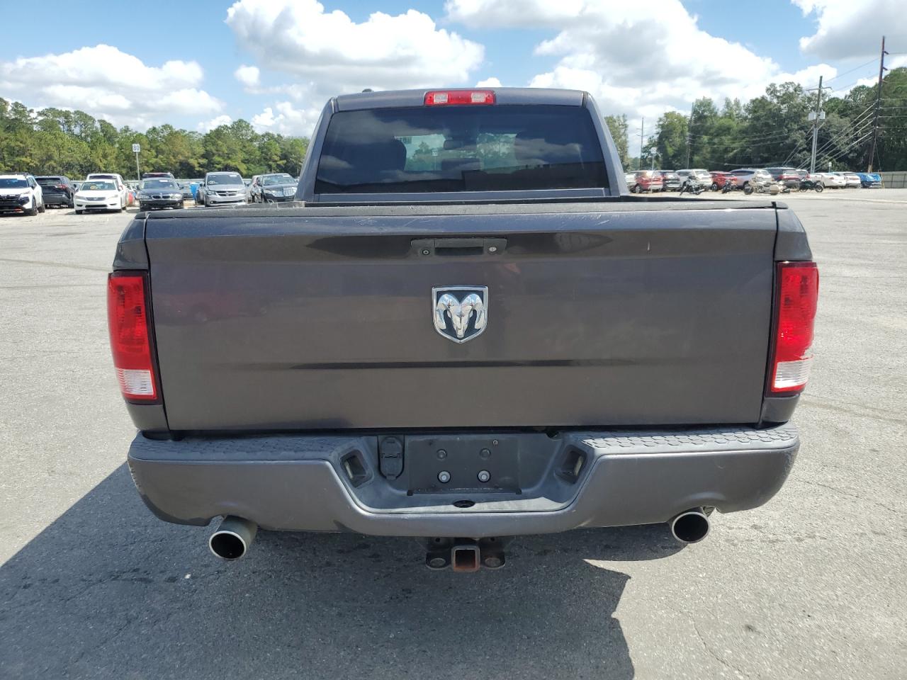2015 Ram 1500 St VIN: 1C6RR6FT5FS522158 Lot: 81103405