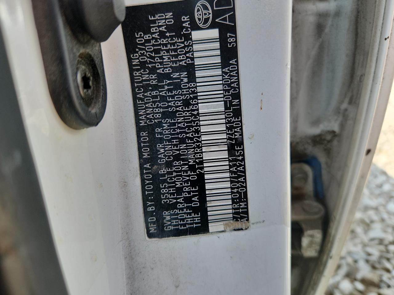 2005 Toyota Corolla Ce VIN: 2T1BR32E35C466138 Lot: 71372225