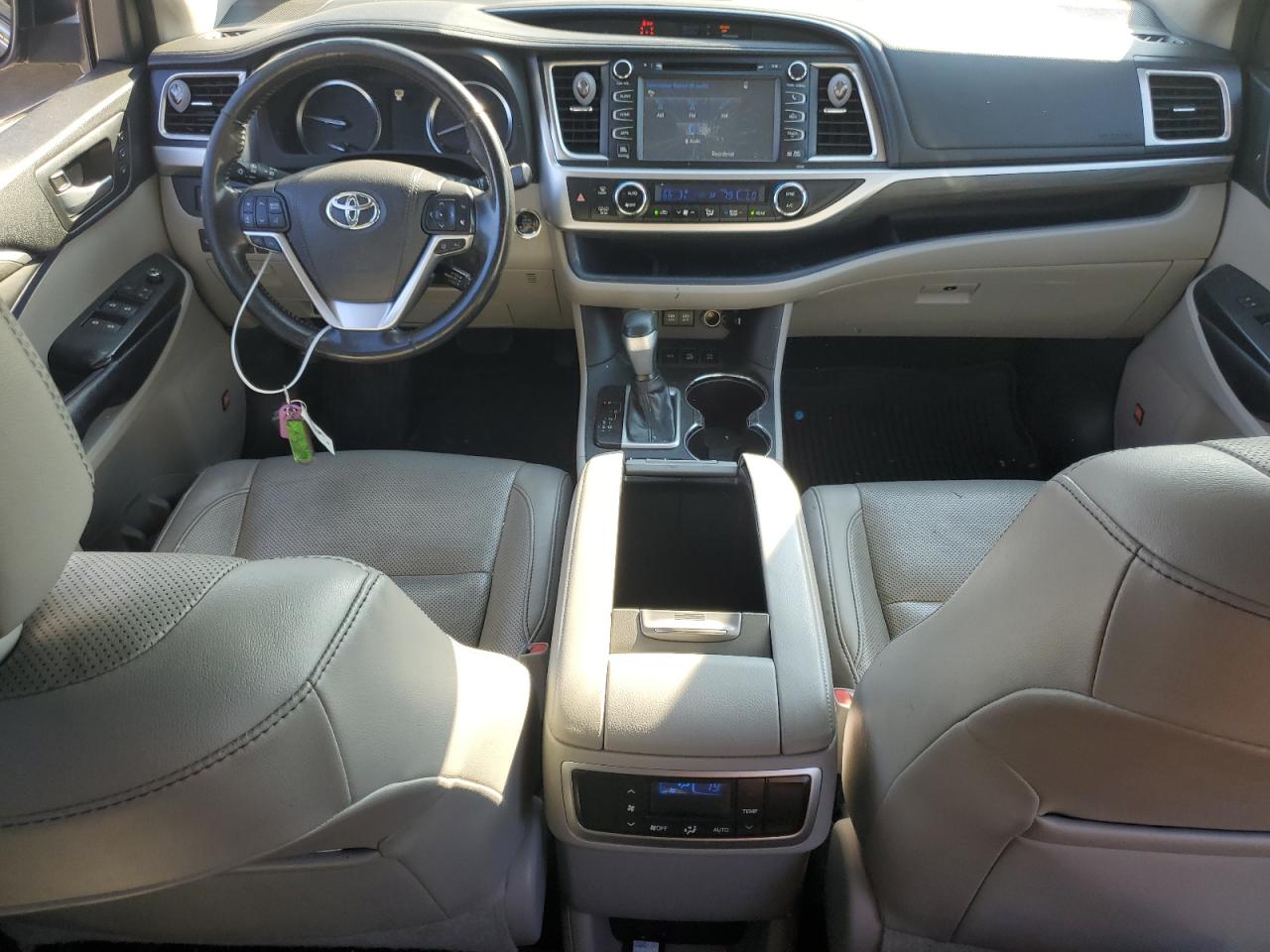 2017 Toyota Highlander Limited VIN: 5TDDZRFH9HS391912 Lot: 71284395