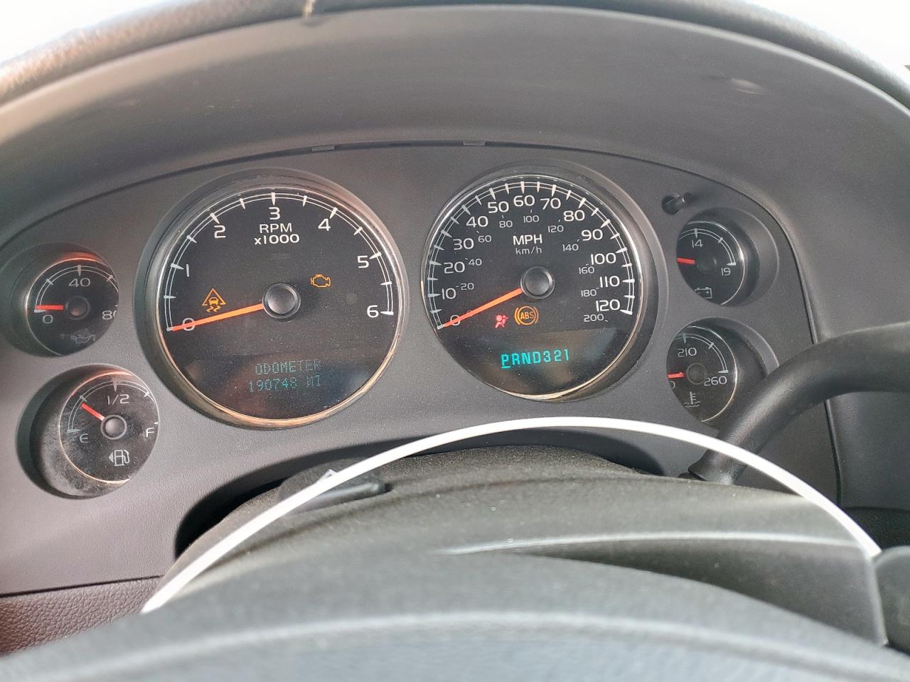 2008 Chevrolet Tahoe C1500 VIN: 1GNFC13018R271439 Lot: 81680805