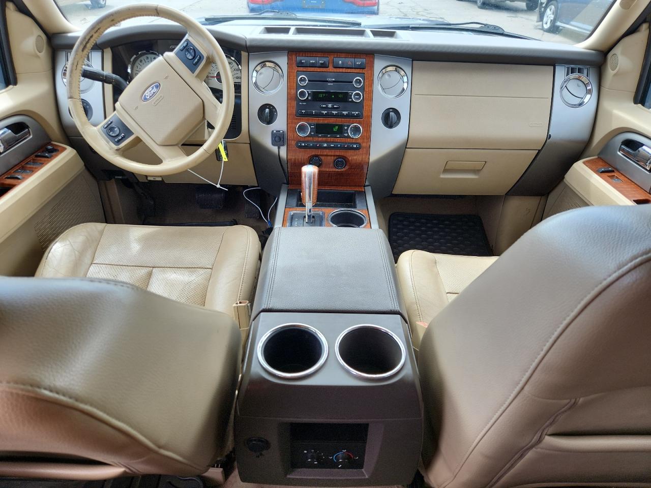 2008 Ford Expedition Eddie Bauer VIN: 1FMFU18558LA55568 Lot: 81223605