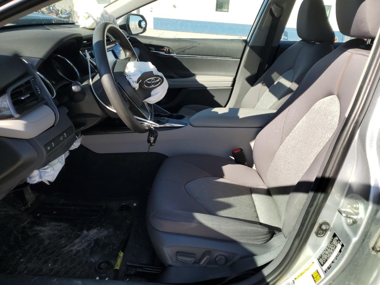 2020 Toyota Camry Le VIN: 4T1C11AK9LU871343 Lot: 86288005