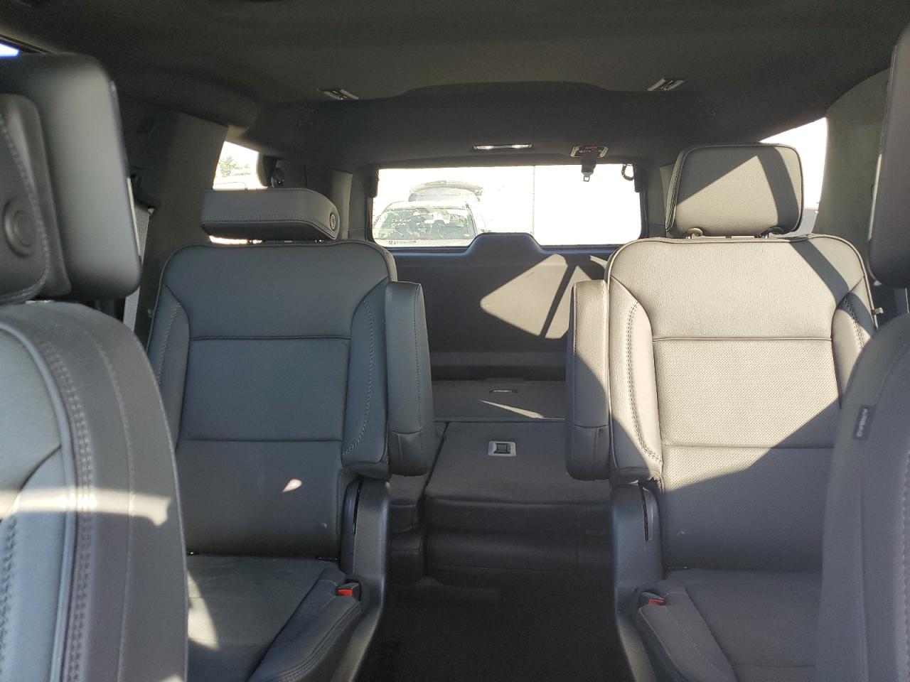 2024 GMC Yukon Denali VIN: 1GKS2DKLXRR206120 Lot: 70301985