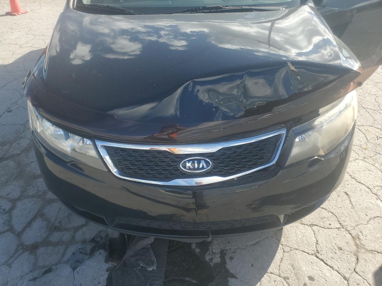 2012 Kia Forte Ex VIN: KNAFU4A28C5641925 Lot: 81946045