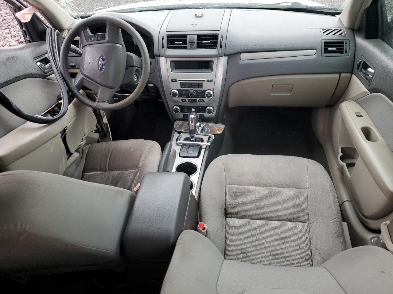 2012 Ford Fusion S VIN: 3FAHP0GAXCR157039 Lot: 81594995