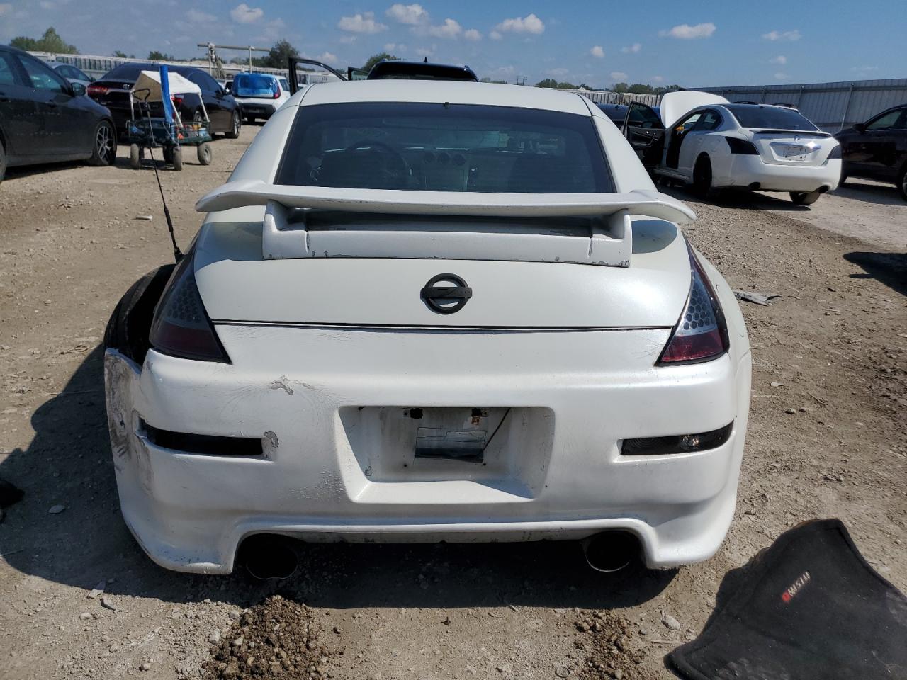 2005 Nissan 350Z Coupe VIN: JN1AZ34D05M604000 Lot: 81687495